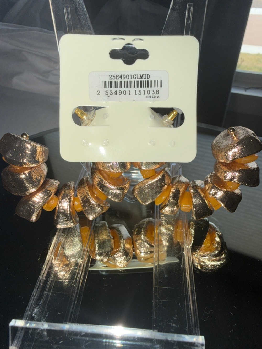 Gold Tone and Amber Chunky Hoop Earrings - Picture 3 of 5
